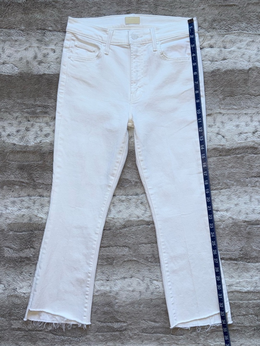 NWOT💕MOTHER LiL’ The Insider Crop Step Fray Jeans Size 27 - Picture 8 of 16